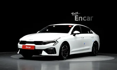 Kia K5 · 2026 год