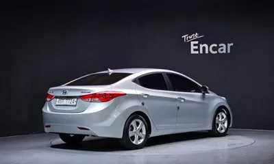 Hyundai Avante 2011, 144621 км, за 3500000 KRW