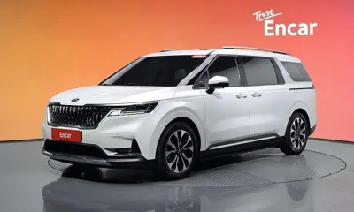 Kia Canival · 2021 год