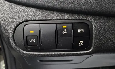 Kia Carens 2014, 130097 км, за 7990000 KRW - фото 13