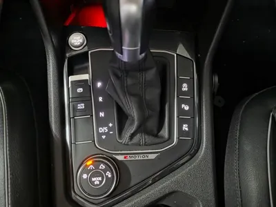 Volkswagen Tiguan 2018, 78086 км, за 27900000 KRW - фото 9