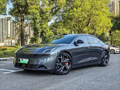 Lynk & Co Z10 · 2025 год