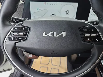 Kia EV6 2022, 159355 км, за 24900000 KRW - фото 16