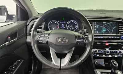 Hyundai Avante 2020, 61303 км, за 13500000 KRW - фото 13