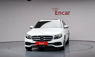 Mercedes-Benz E-Class 2018, 61729 км, за 23500000 KRW