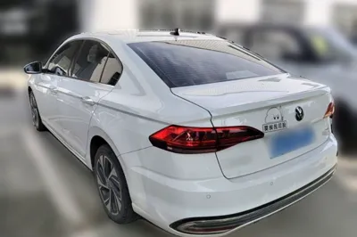 Volkswagen Bora 2023, 36000 км, за 76647.1 CNY