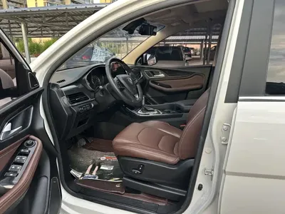 Baojun 560 2018, 90000 км, за 21800 CNY