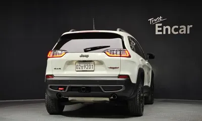Jeep Cherokee 2019, 171886 км, за 11500000 KRW