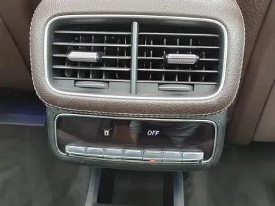 Mercedes-Benz GLS 2021, 54000 км, за 578000 CNY - фото 16