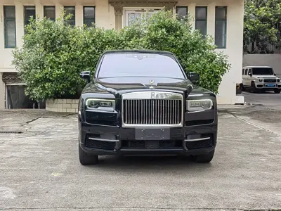 Rolls-Royce Cullinan 2021, 49000 км, за 4490000 CNY