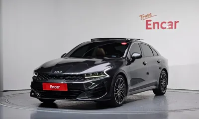 Kia K5 · 2023 год