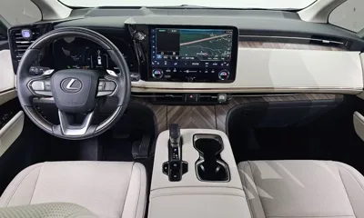 Lexus LM 2025, 14060 км, за 178000000 KRW - фото 7