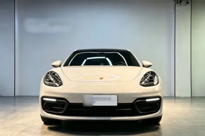 Porsche Panamera 2023, 24500 км, за 774696.76 CNY - фото 3