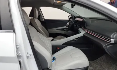 Hyundai Avante 2021, 42663 км, за 18190000 KRW - фото 25