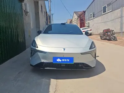 Deepal 深蓝L06 2026, 2500 км, за 124000 CNY