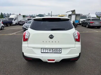 KG_Mobility_Ssangyong TIBOLI 2015, 111930 км, за 6800000 KRW