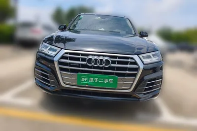 Audi Q5L 2018, 79300 км, за 153430.17 CNY