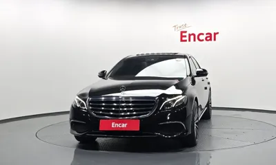 Mercedes-Benz E-Class 2019, 74567 км, за 25900000 KRW