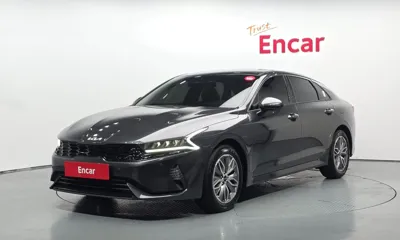Kia K5 · 2023 год