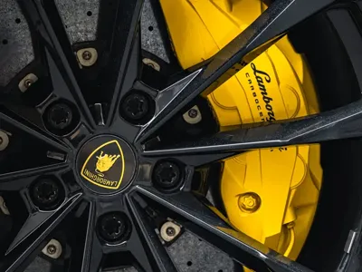Lamborghini Urus 2020, 38000 км, за 2088000 CNY - фото 7