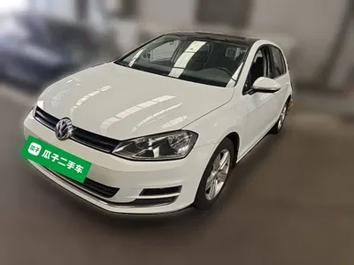 Volkswagen Golf · 2015 год