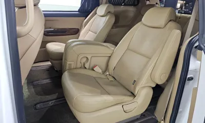 Kia Canival 2018, 135836 км, за 12350000 KRW - фото 12