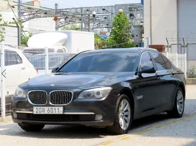 BMW 7-Series · 2011 год