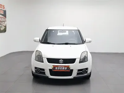 Suzuki Swift 2013, 116100 км, за 12500 CNY