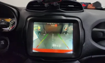 Jeep Renegade 2018, 66909 км, за 10500000 KRW - фото 15