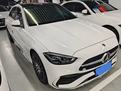 Mercedes-Benz C-Class 2023, 40000 км, за 141900 CNY