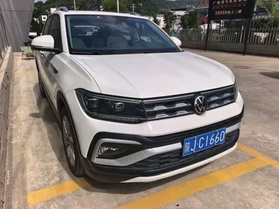 Volkswagen T-Cross 2022, 32000 км, за 109800 CNY