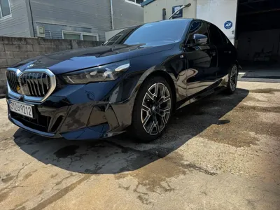 BMW 5-Series · 2024 год
