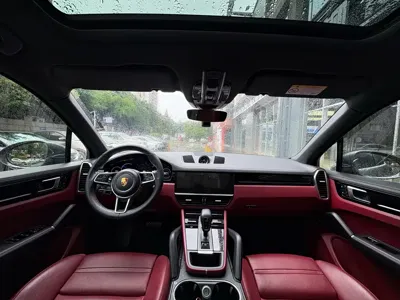 Porsche Cayenne 2022, 58000 км, за 447000 CNY - фото 9