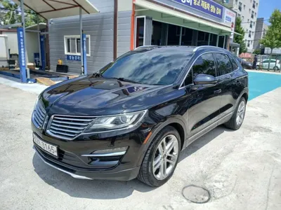 Lincoln MKC · 2015 год