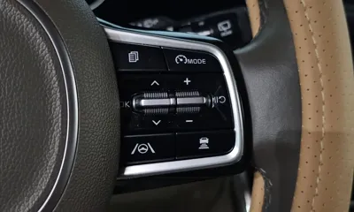 Kia Canival 2021, 35981 км, за 32000000 KRW - фото 33