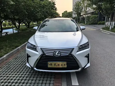 Lexus RX 2019, 103000 км, за 168000 CNY