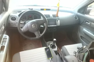 Suzuki Swift 2016, 39800 км, за 35487.32 CNY - фото 18