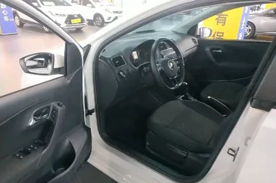 Volkswagen Polo 2018, 32100 км, за 64333.65 CNY - фото 19