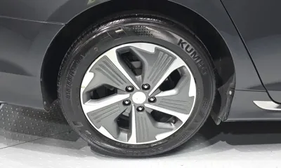 Hyundai Sonata 2018, 157849 км, за 12700000 KRW - фото 5