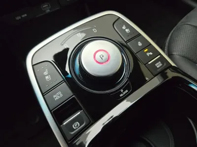 Kia Niro 2023, 36721 км, за 14480000 KRW - фото 13