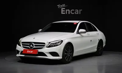 Mercedes-Benz C-Class · 2020 год