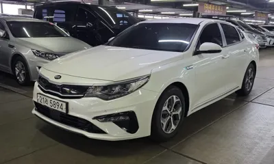 Kia K5 · 2019 год