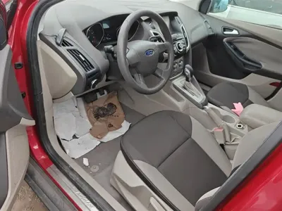 Ford Focus 2014, 116000 км, за 14800 CNY - фото 9
