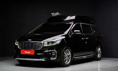 Kia Canival · 2019 год