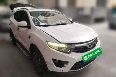 Soueast DX7 2015, 150800 км, за 23470.52 CNY
