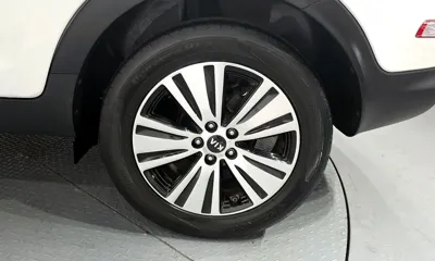 Kia Sportage 2015, 104950 км, за 6400000 KRW - фото 5