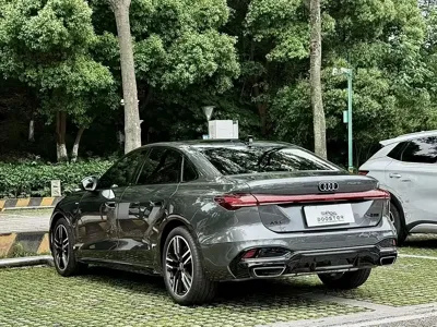 Audi 奥迪A5L 2025, 10000 км, за 199800 CNY - фото 9