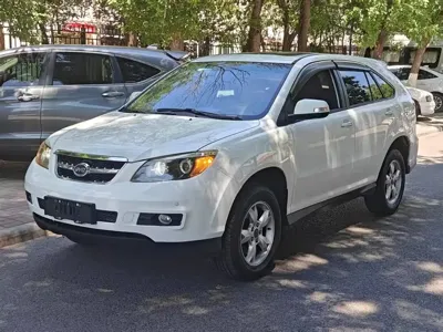BYD S6 · 2011 год