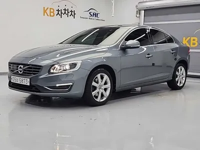 Volvo S60 · 2018 год