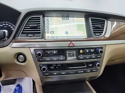 Hyundai Genesis 2016, 74350 км, за 12900000 KRW - фото 11